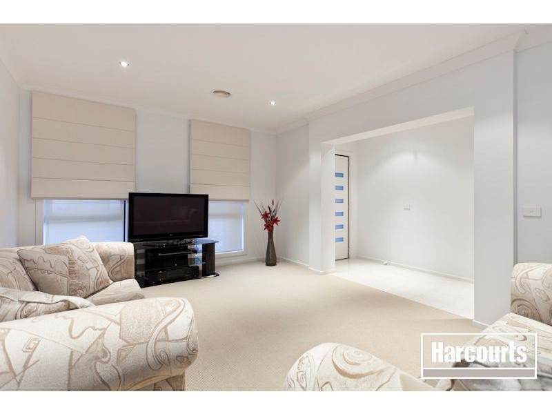 14 Sarton Link, Pakenham VIC 3810