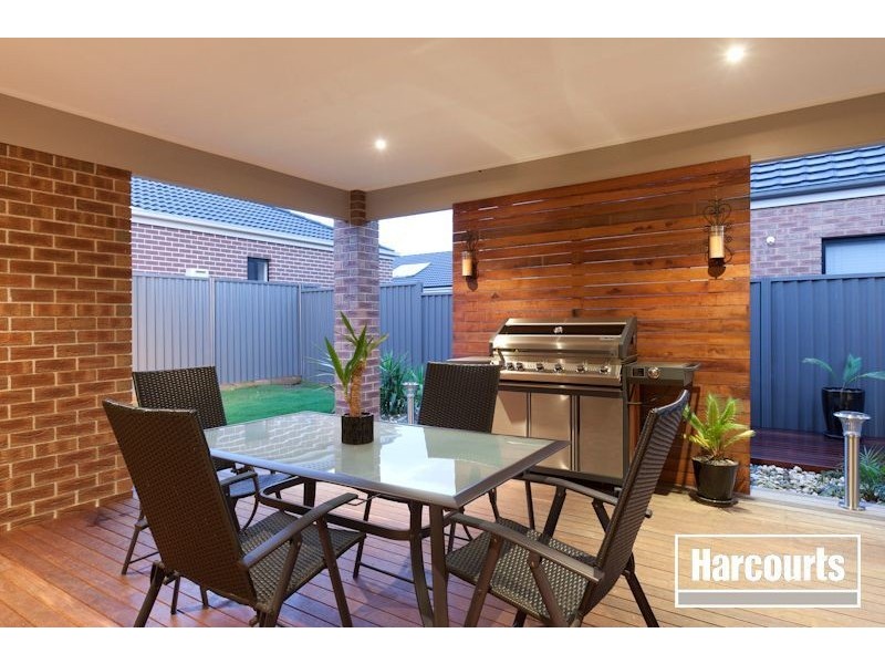 14 Sarton Link, Pakenham VIC 3810