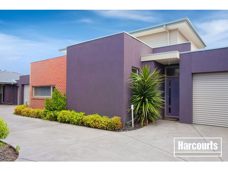 3/1 Henry Street, Pakenham VIC 3810