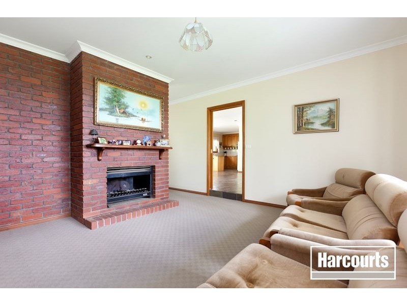 5 Bayard Drive, Pakenham Upper VIC 3810