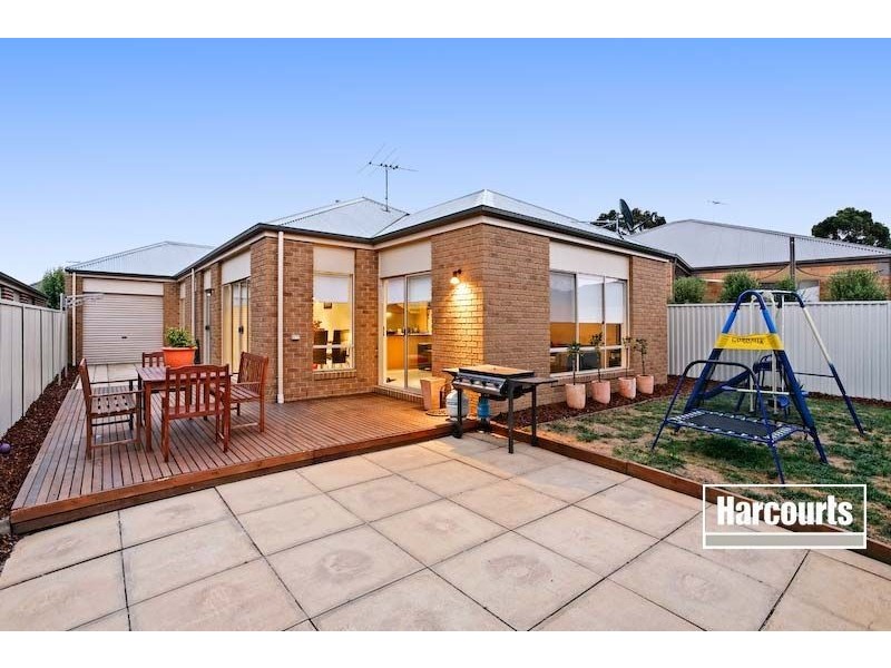3 Yarra Close, Pakenham VIC 3810