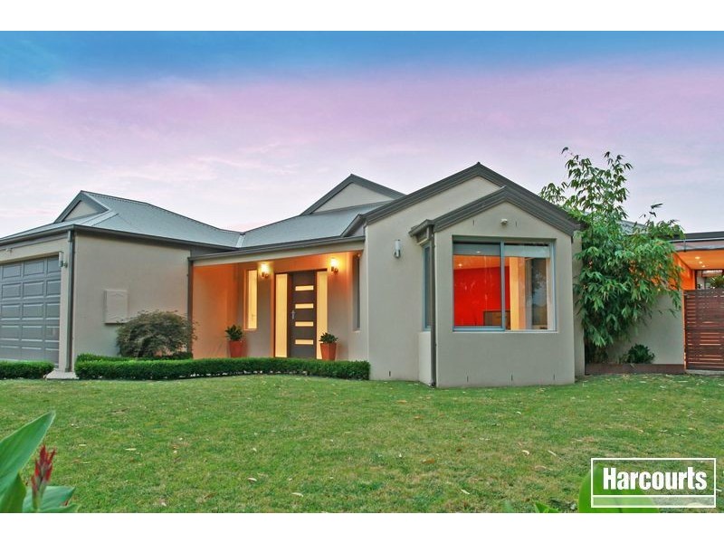 36 Stockmans Circuit, Pakenham VIC 3810
