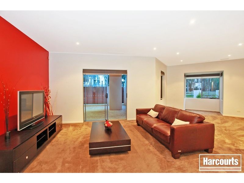 36 Stockmans Circuit, Pakenham VIC 3810