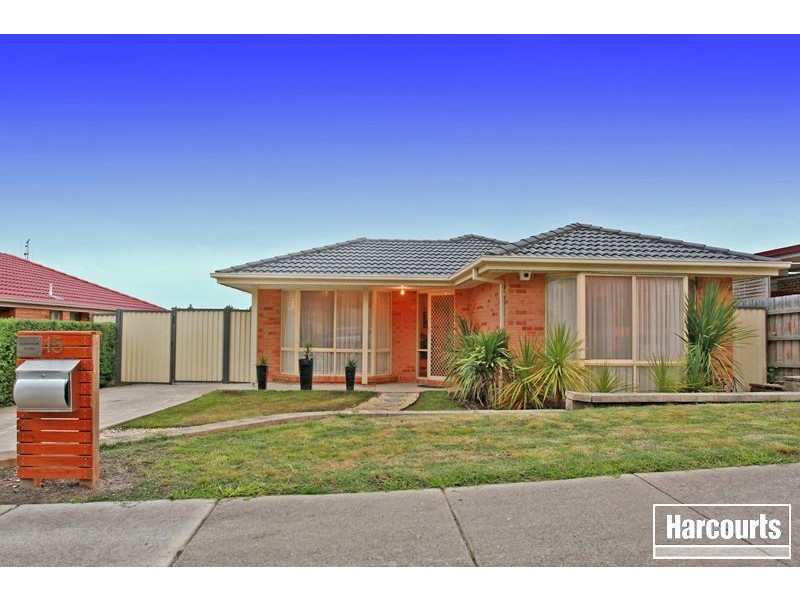 15 Donday Court, Pakenham VIC 3810