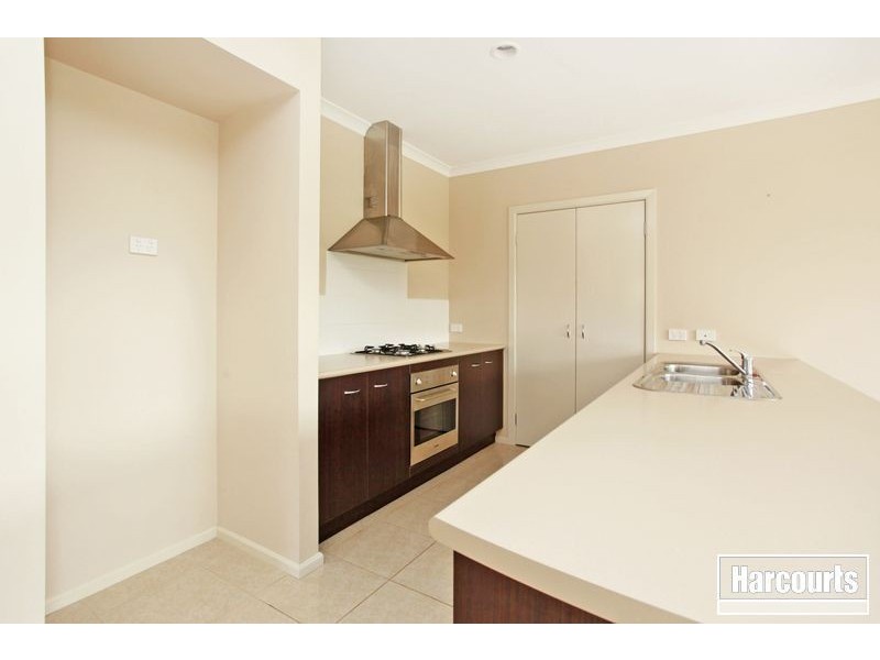 4 Veitch Court, Pakenham VIC 3810