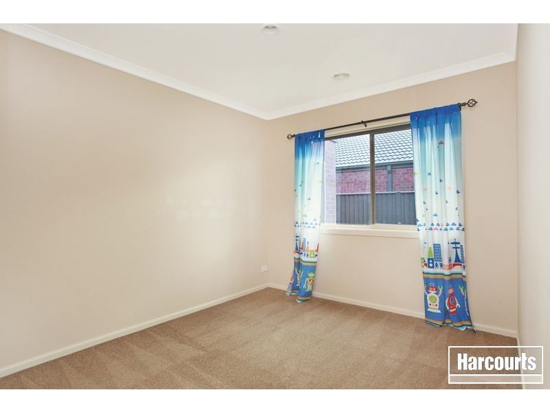 4 Veitch Court, Pakenham VIC 3810