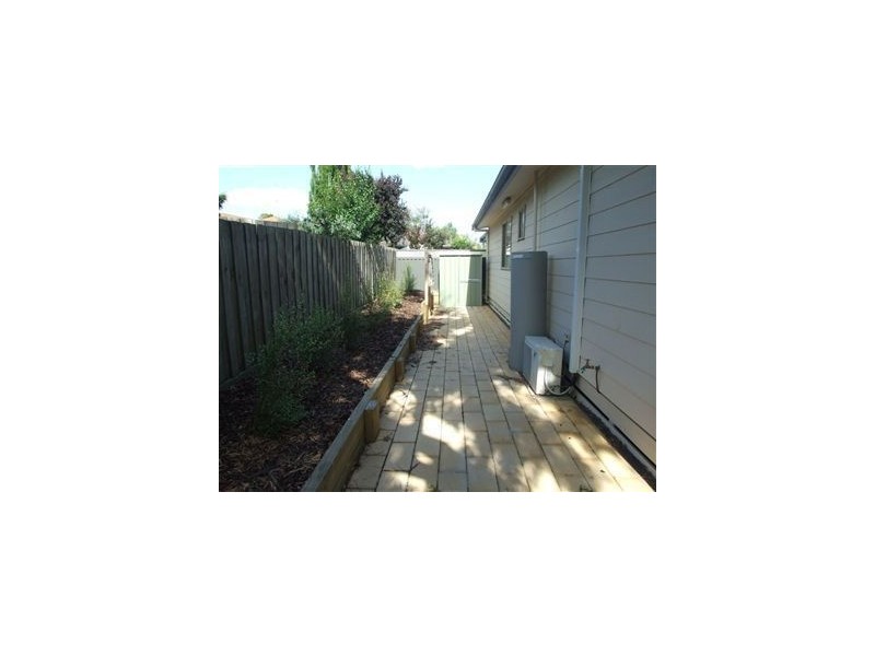 1/54-64 Princes Hwy, Pakenham VIC 3810