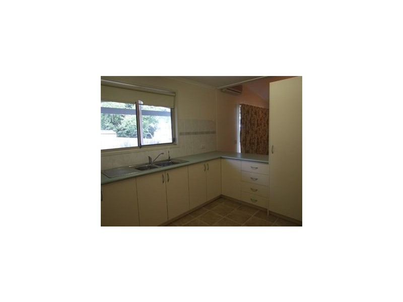 1/54-64 Princes Hwy, Pakenham VIC 3810