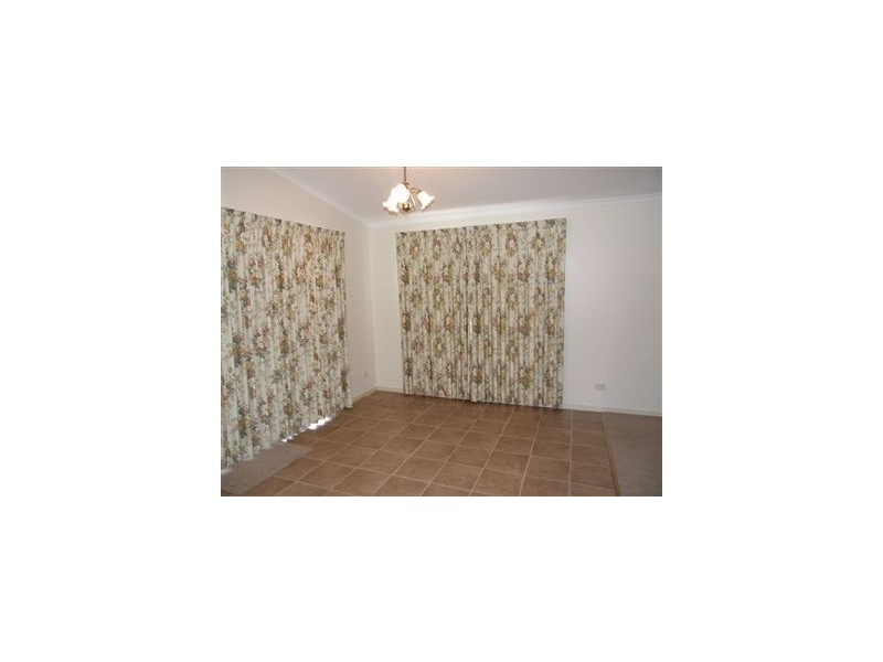 1/54-64 Princes Hwy, Pakenham VIC 3810