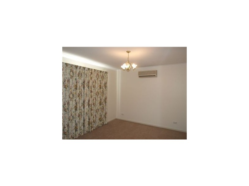 1/54-64 Princes Hwy, Pakenham VIC 3810