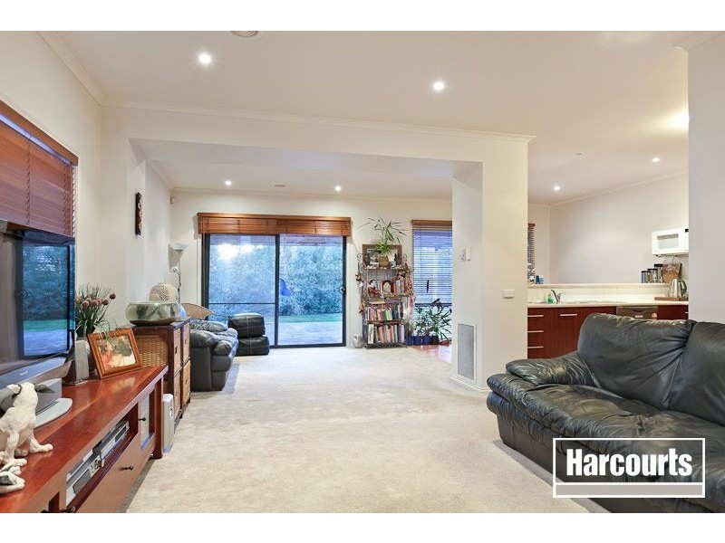 17 Arbour Rise, Pakenham VIC 3810