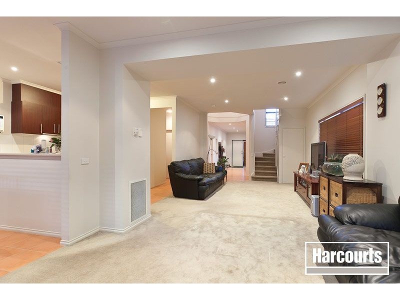 17 Arbour Rise, Pakenham VIC 3810