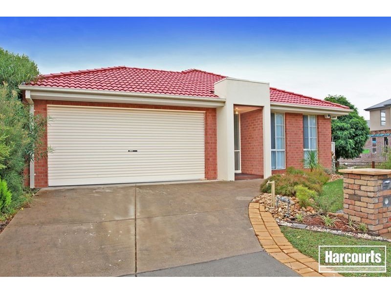 7 Honeysuckle Close, Pakenham VIC 3810