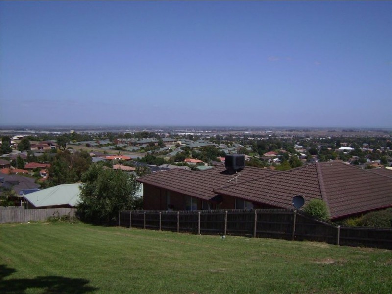 27 Aberdeen Heights, Pakenham VIC 3810