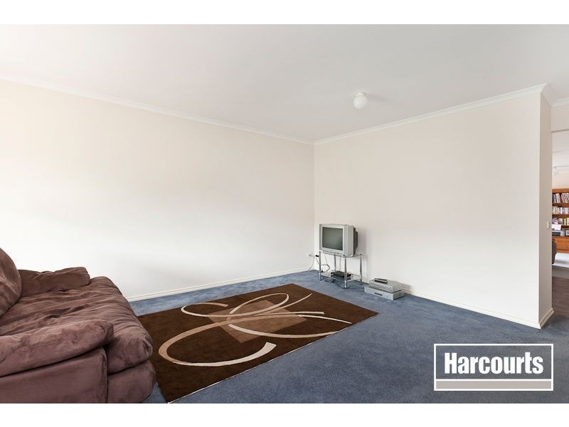 12 Jacqueline Place, Pakenham VIC 3810