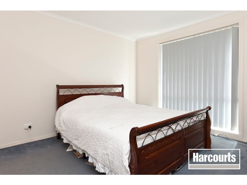 12 Jacqueline Place, Pakenham VIC 3810