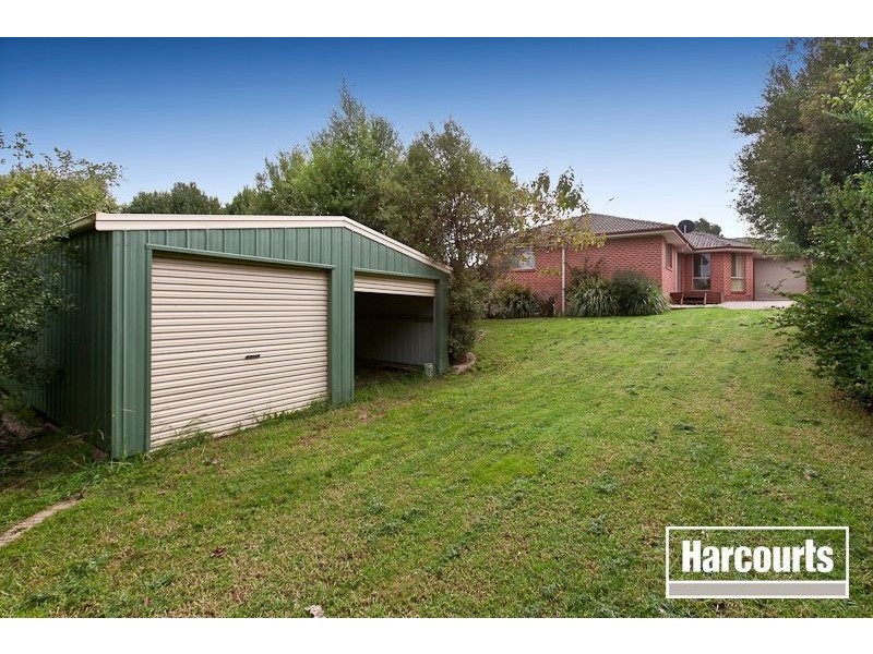 12 Jacqueline Place, Pakenham VIC 3810