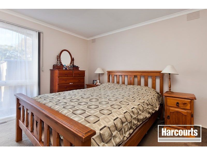 38 Mahon Crescent, Narre Warren VIC 3805