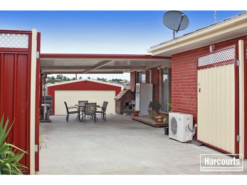 11 Donday Court, Pakenham VIC 3810