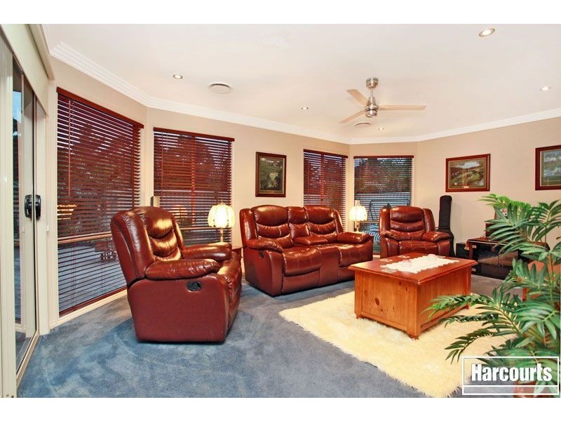 51 Hartland Circuit, Pakenham VIC 3810