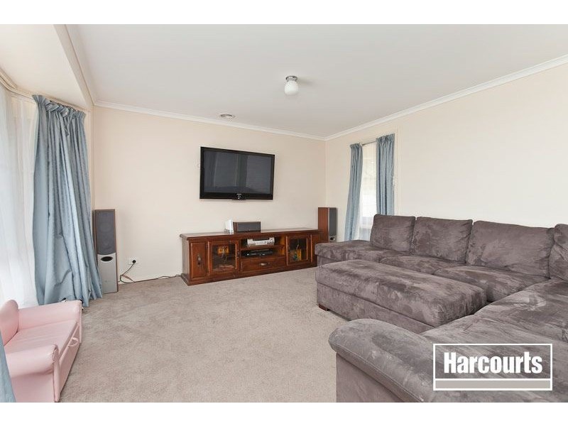 23 Swampgum Close, Pakenham VIC 3810