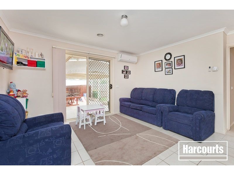 23 Swampgum Close, Pakenham VIC 3810