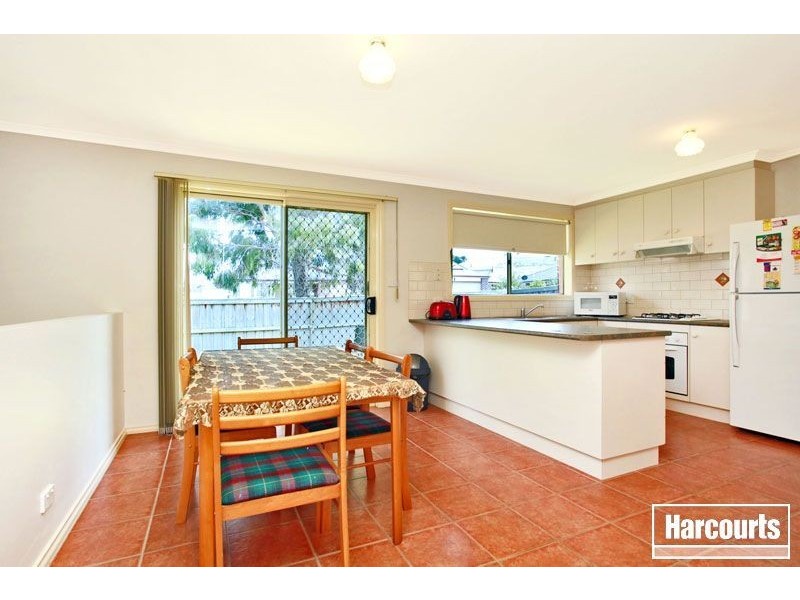 44 Balmoral Way, Pakenham VIC 3810