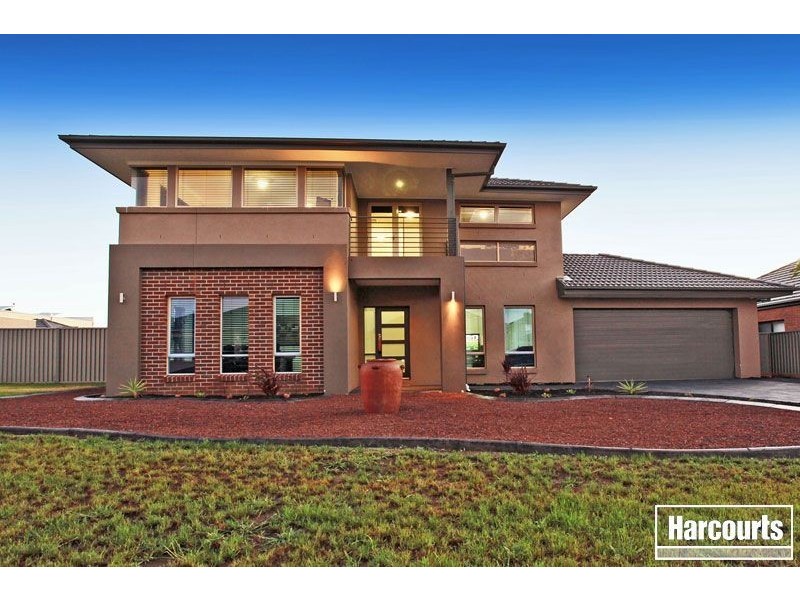 6 Bittern Link, Pakenham VIC 3810