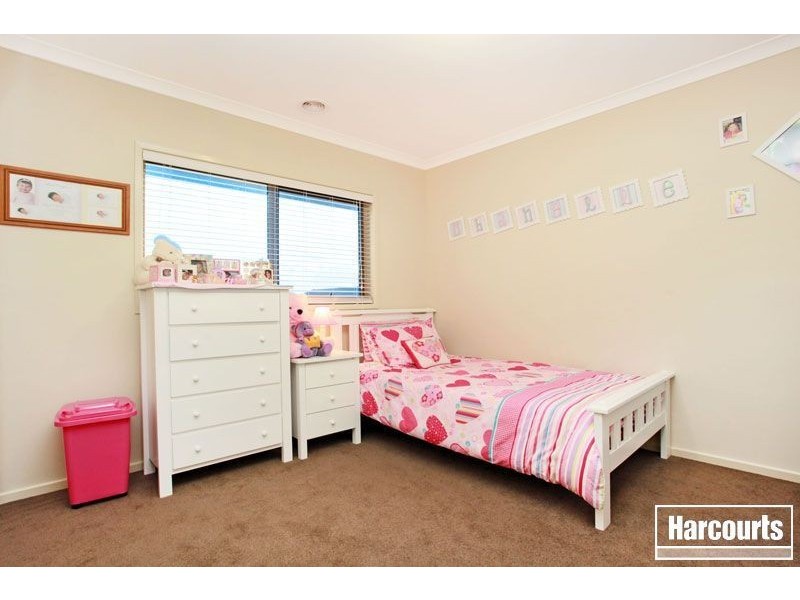 6 Bittern Link, Pakenham VIC 3810