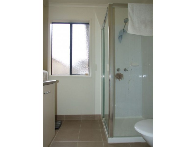 66 Tipperary Cct, Pakenham VIC 3810