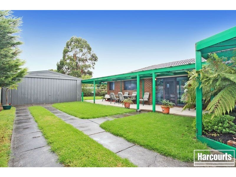 10 Pommel Street, Pakenham VIC 3810