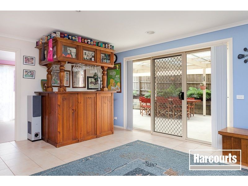 4 Nicola Court, Pakenham VIC 3810