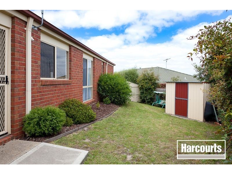 4 Nicola Court, Pakenham VIC 3810