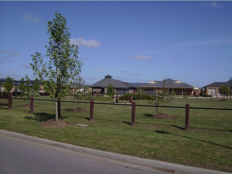 Lot 1051 Winneke Way, Pakenham VIC 3810