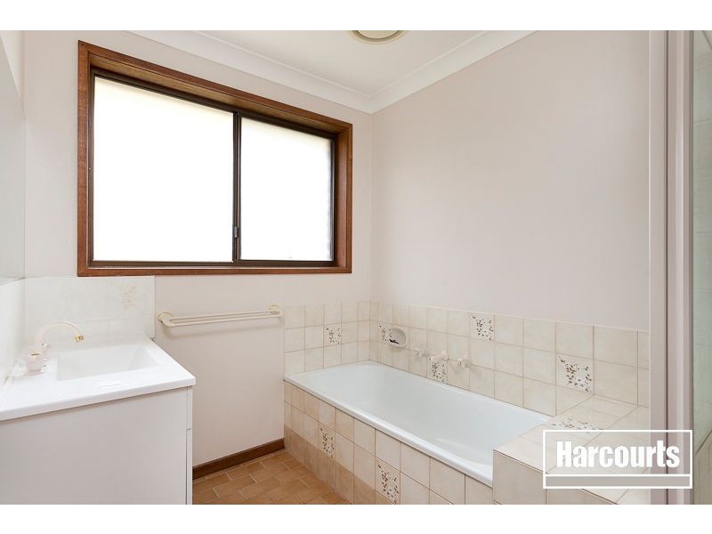 132 Duncan Drive, Pakenham VIC 3810