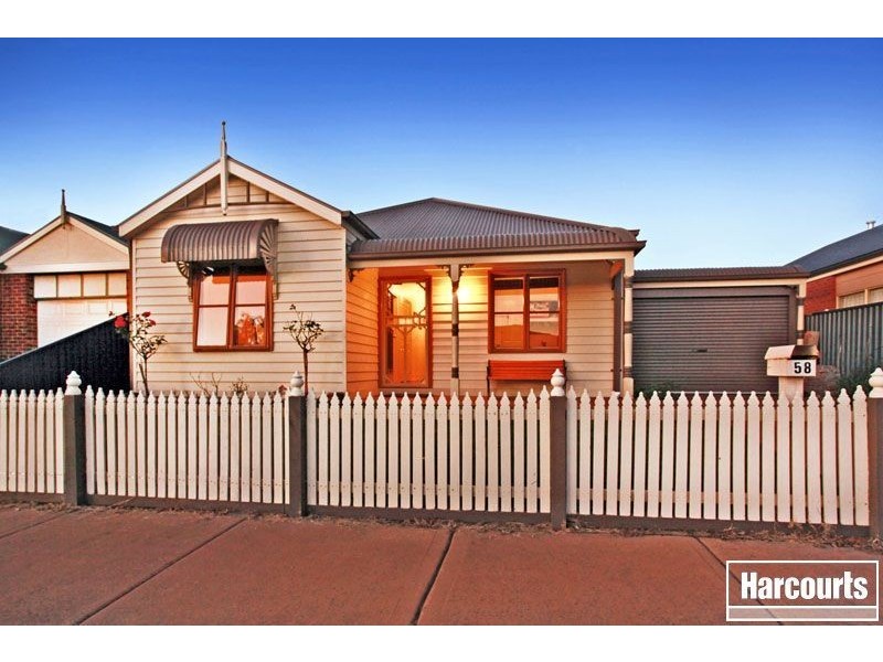 58 Scarlet Crescent, Pakenham VIC 3810