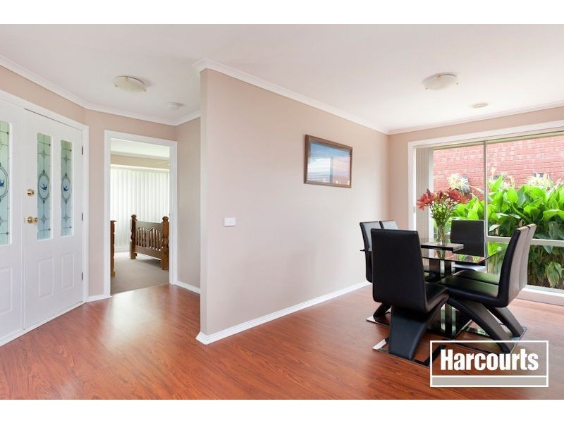 16 Jamie Court, Pakenham VIC 3810