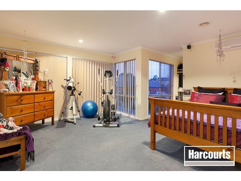 3 St. Leonards Way, Pakenham VIC 3810