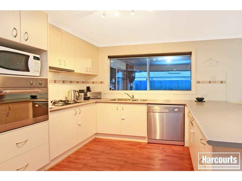 14 Redgum Circuit, Pakenham VIC 3810