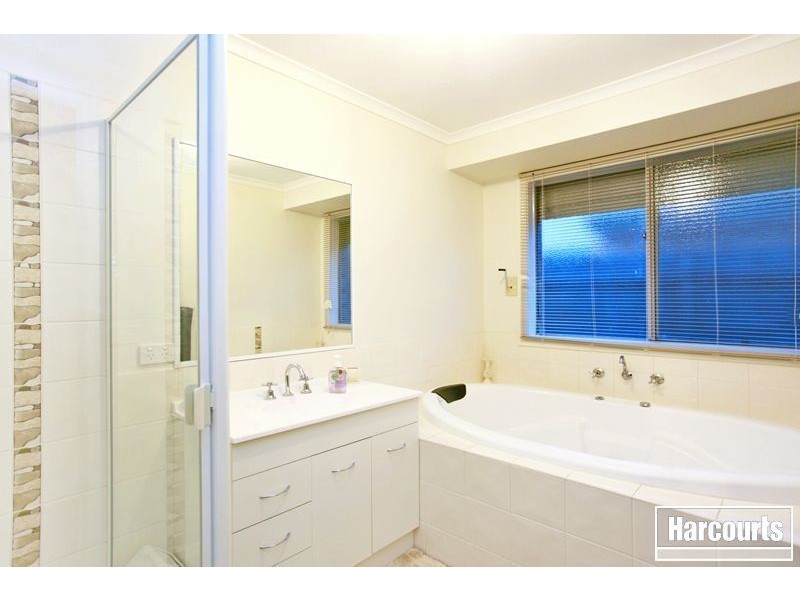 14 Redgum Circuit, Pakenham VIC 3810