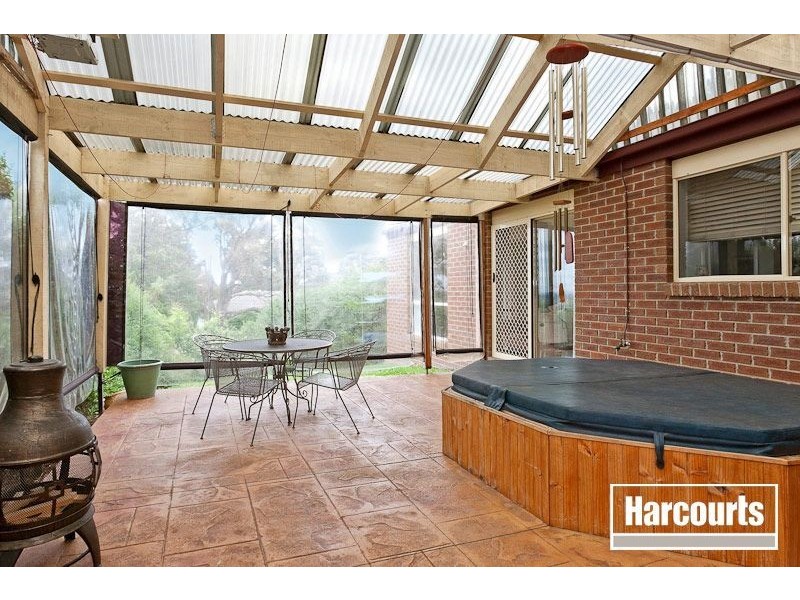 3 Earle Close, Pakenham VIC 3810