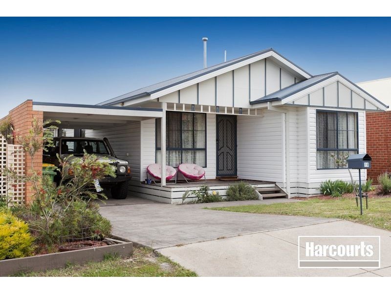 19 Meaby Drive, Pakenham VIC 3810