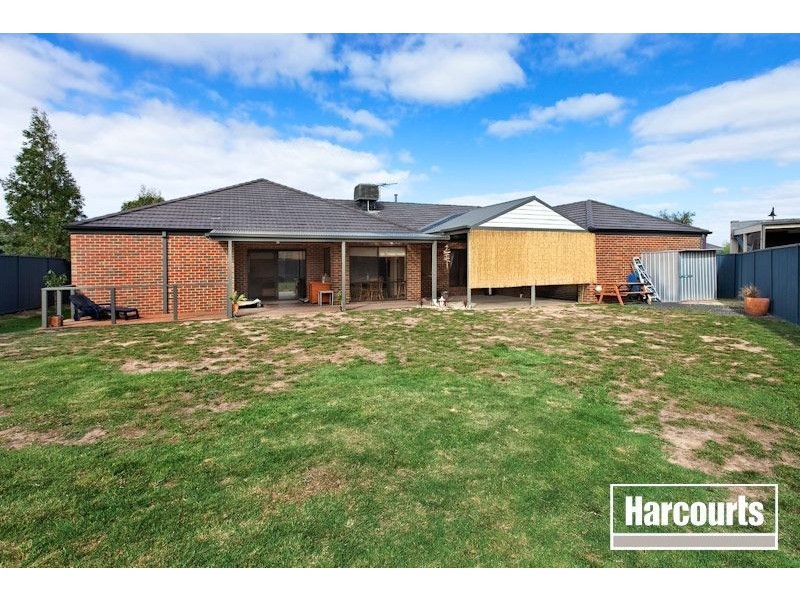 12 Ironbark Circuit, Pakenham VIC 3810