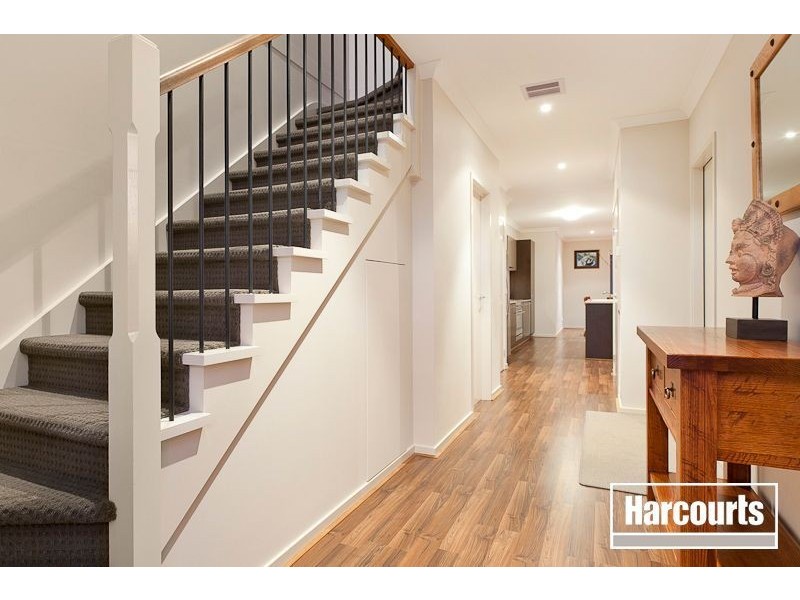 17 Kilburn Place, Pakenham VIC 3810