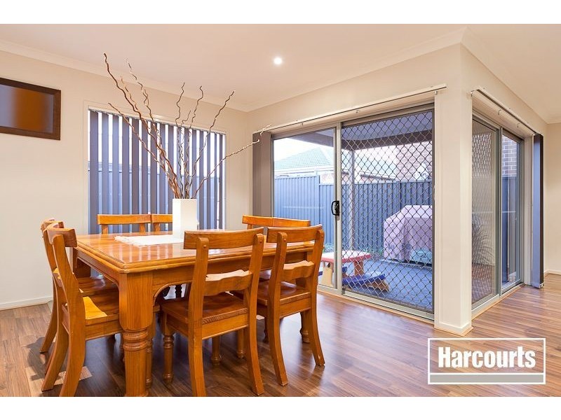 17 Kilburn Place, Pakenham VIC 3810