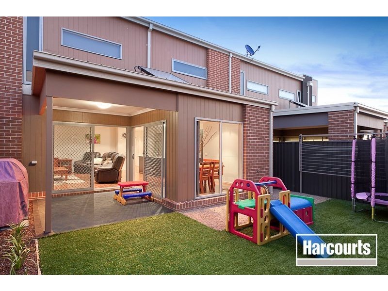 17 Kilburn Place, Pakenham VIC 3810