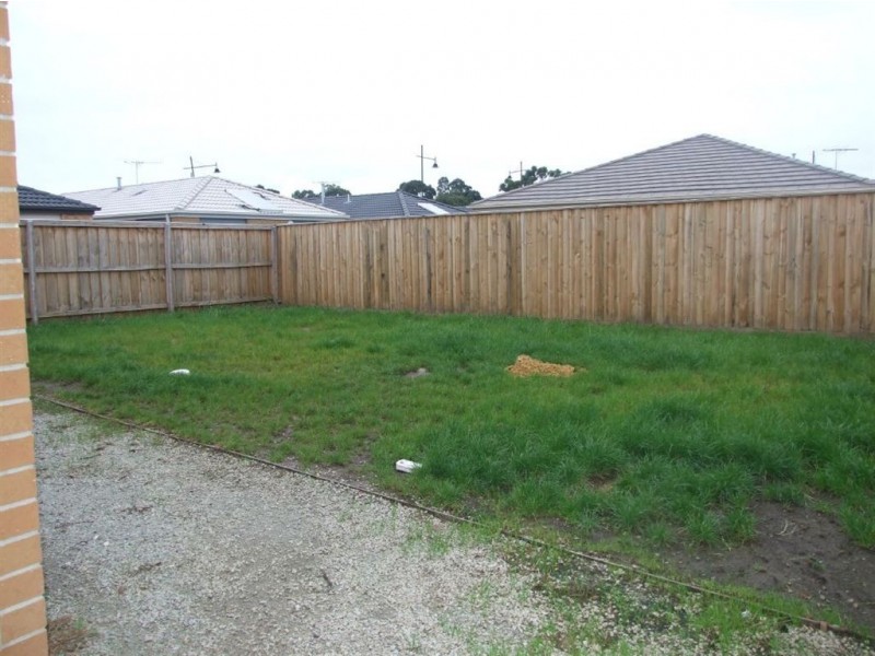 3 Melrose Street, Pakenham VIC 3810