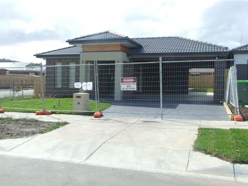 23 Central Avenue, Pakenham VIC 3810