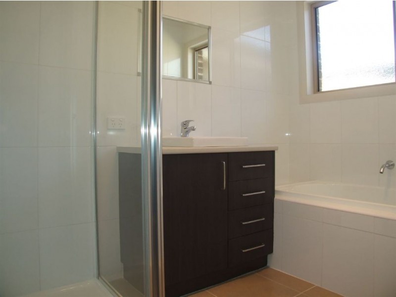 23 Central Avenue, Pakenham VIC 3810