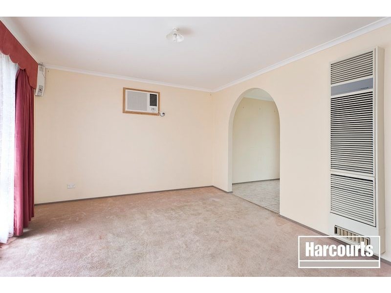 7 Montclaire Court, Pakenham VIC 3810